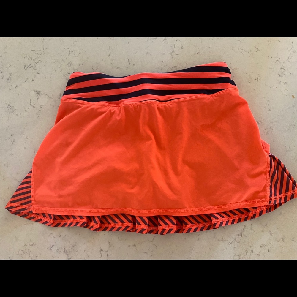 Lululemon pace rival skirt